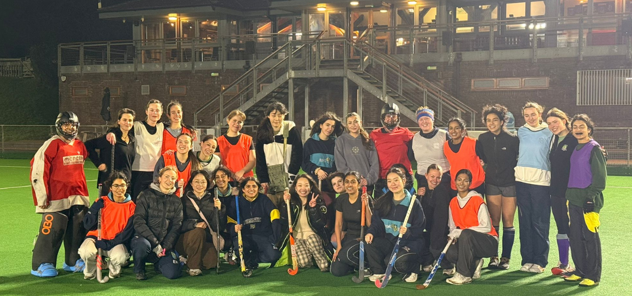 UCL hockey group picture