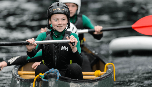 Safeguarding two people paddling in canoe