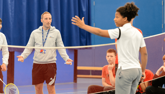 Teacher training conversation at net