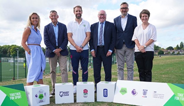 Tim Hollingsworth and Gareth Southgate with representatives from the ECB, RFU and RFL as the Football Foundation launch PitchPower