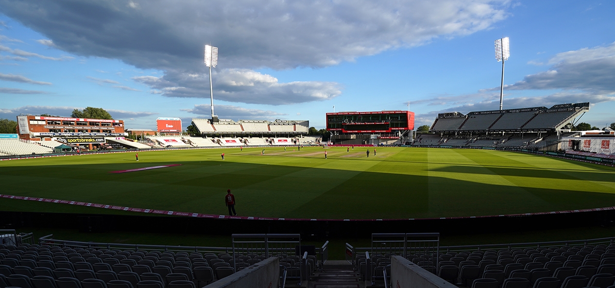 The England men's cricket team play Pakistan behind closed doors