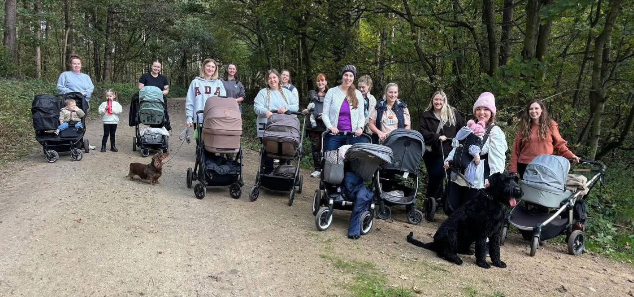 Mums on the move group walk - mums walking with their babies and prams